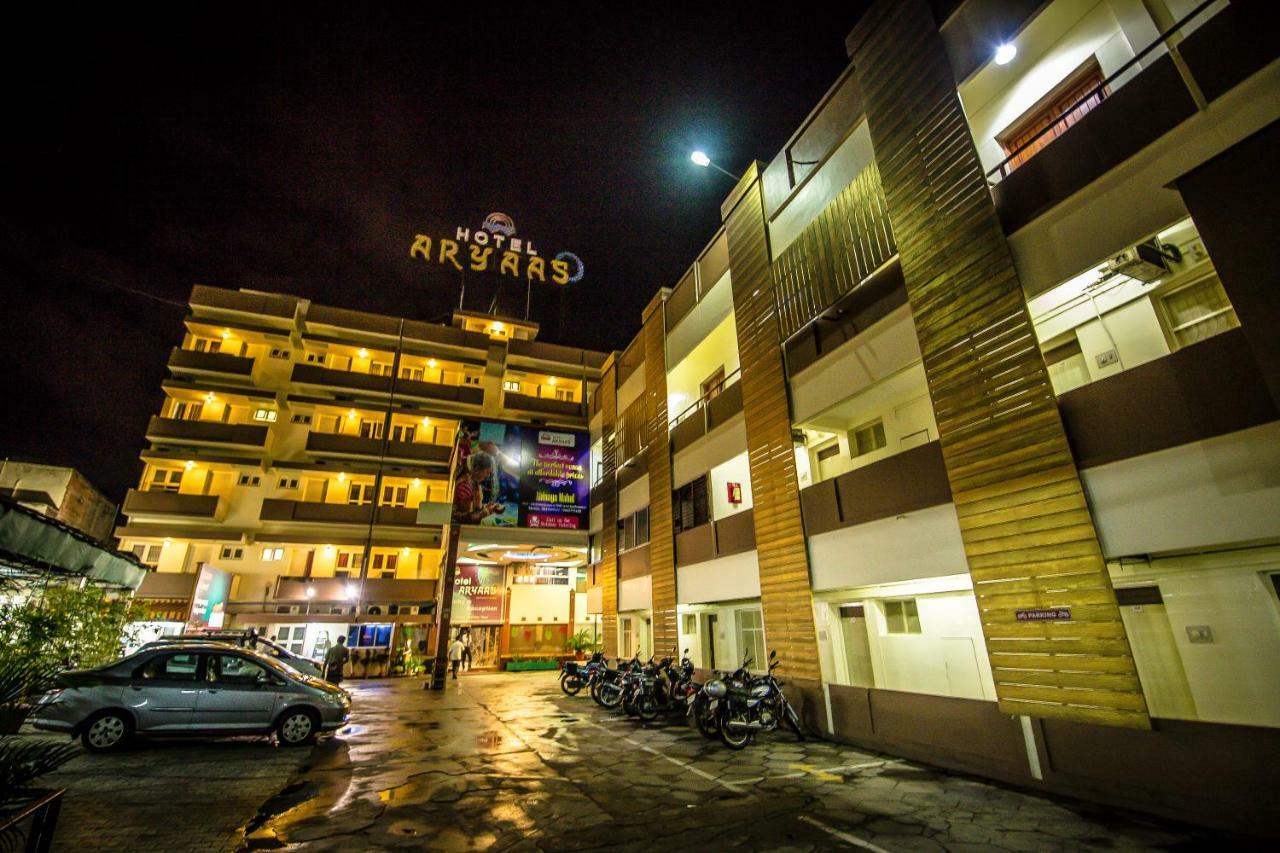Hotel Aryaas Palayankottai Exterior foto