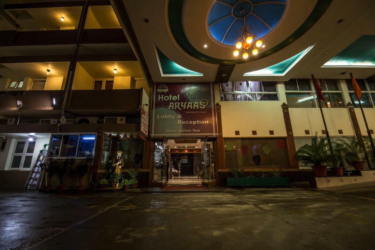 Hotel Aryaas Palayankottai Exterior foto