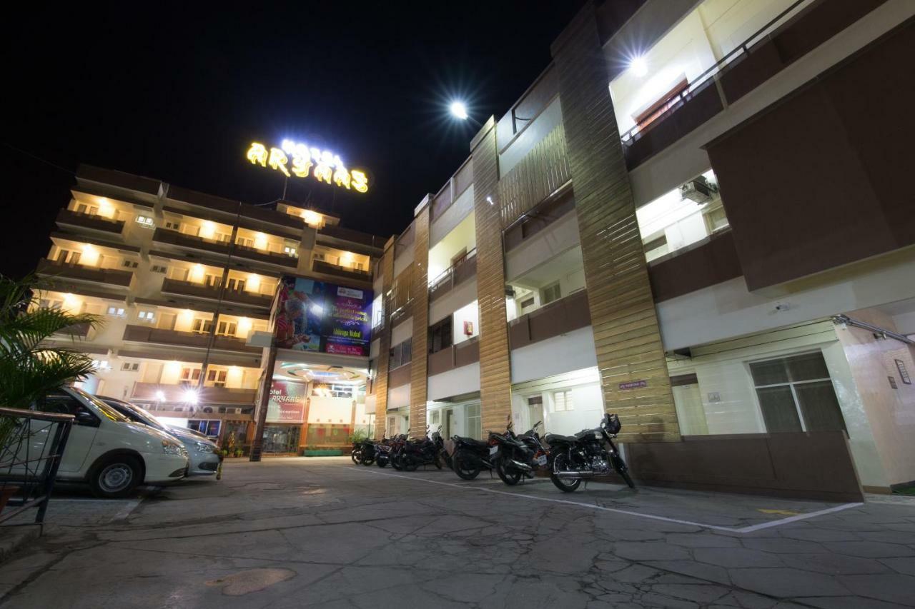 Hotel Aryaas Palayankottai Exterior foto